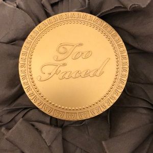Too Faced Dark Chocolate Soleil Bronzer